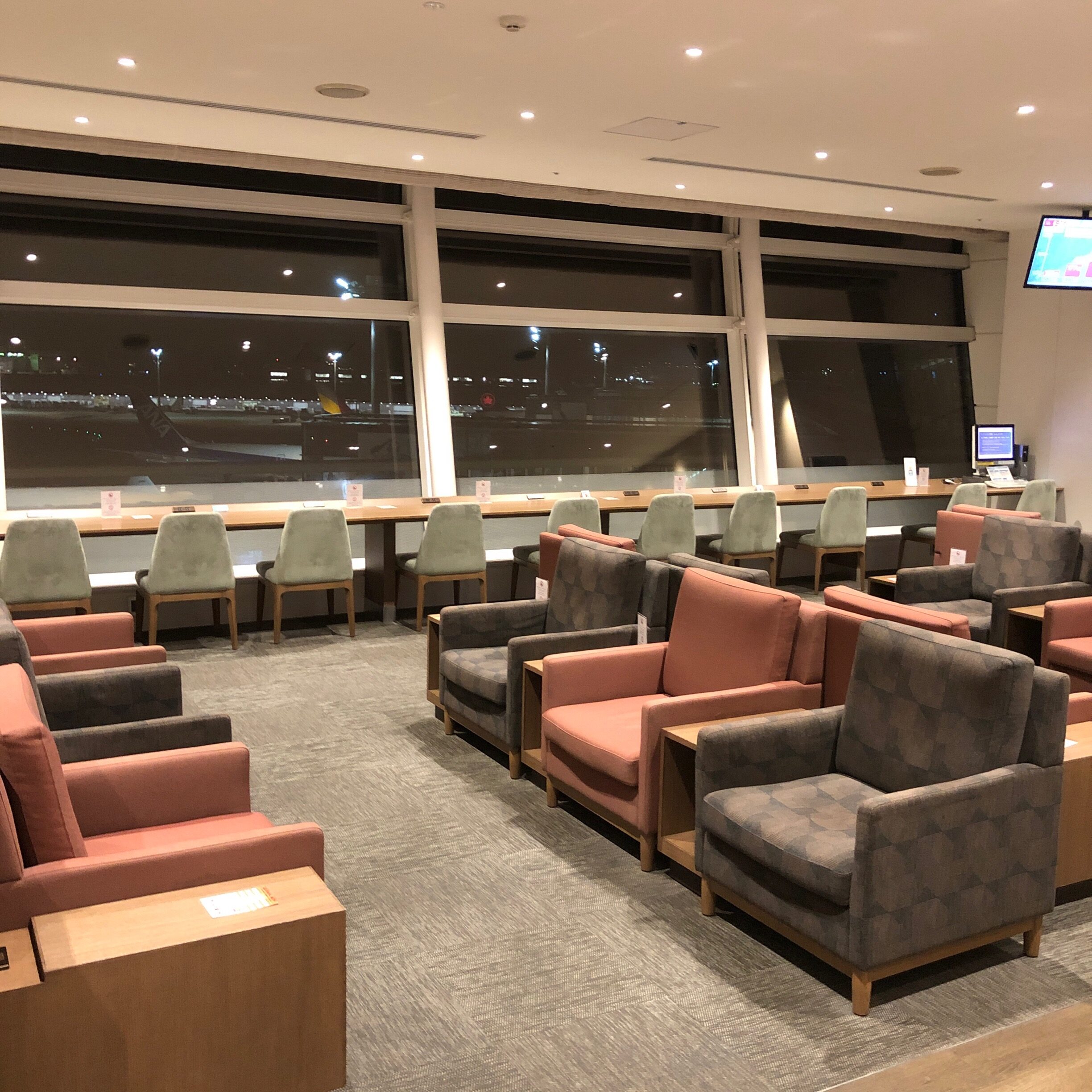 カードラウンジの様子