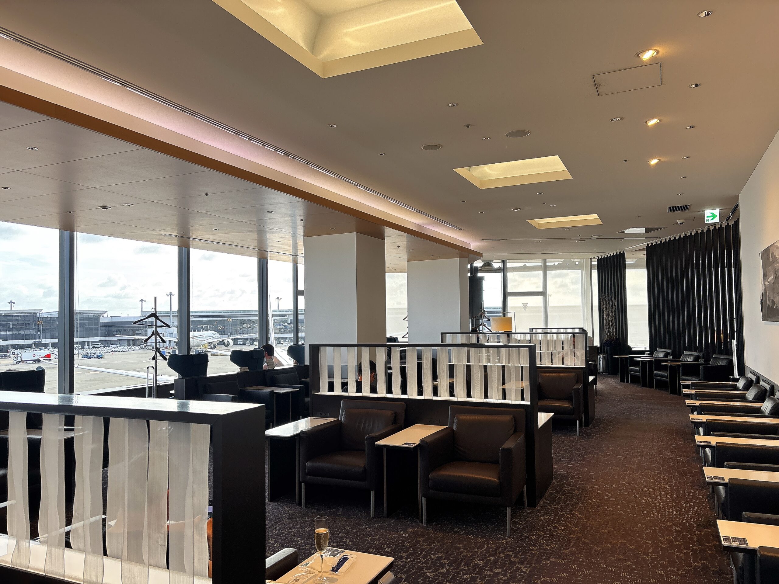 成田空港ANAスイートラウンジ