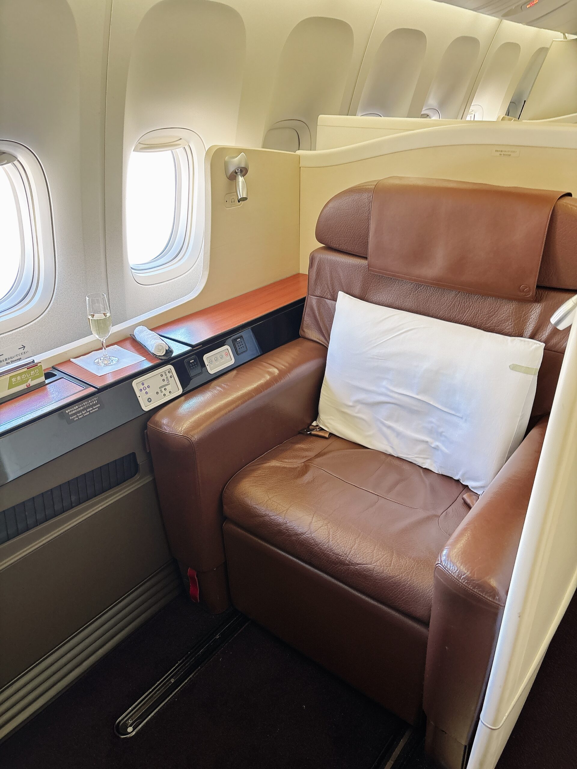 JAL国際線ファーストクラス