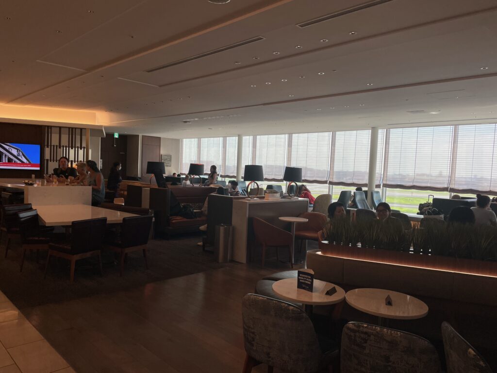 羽田空港第3ターミナル内にあるデルタスカイクラブ