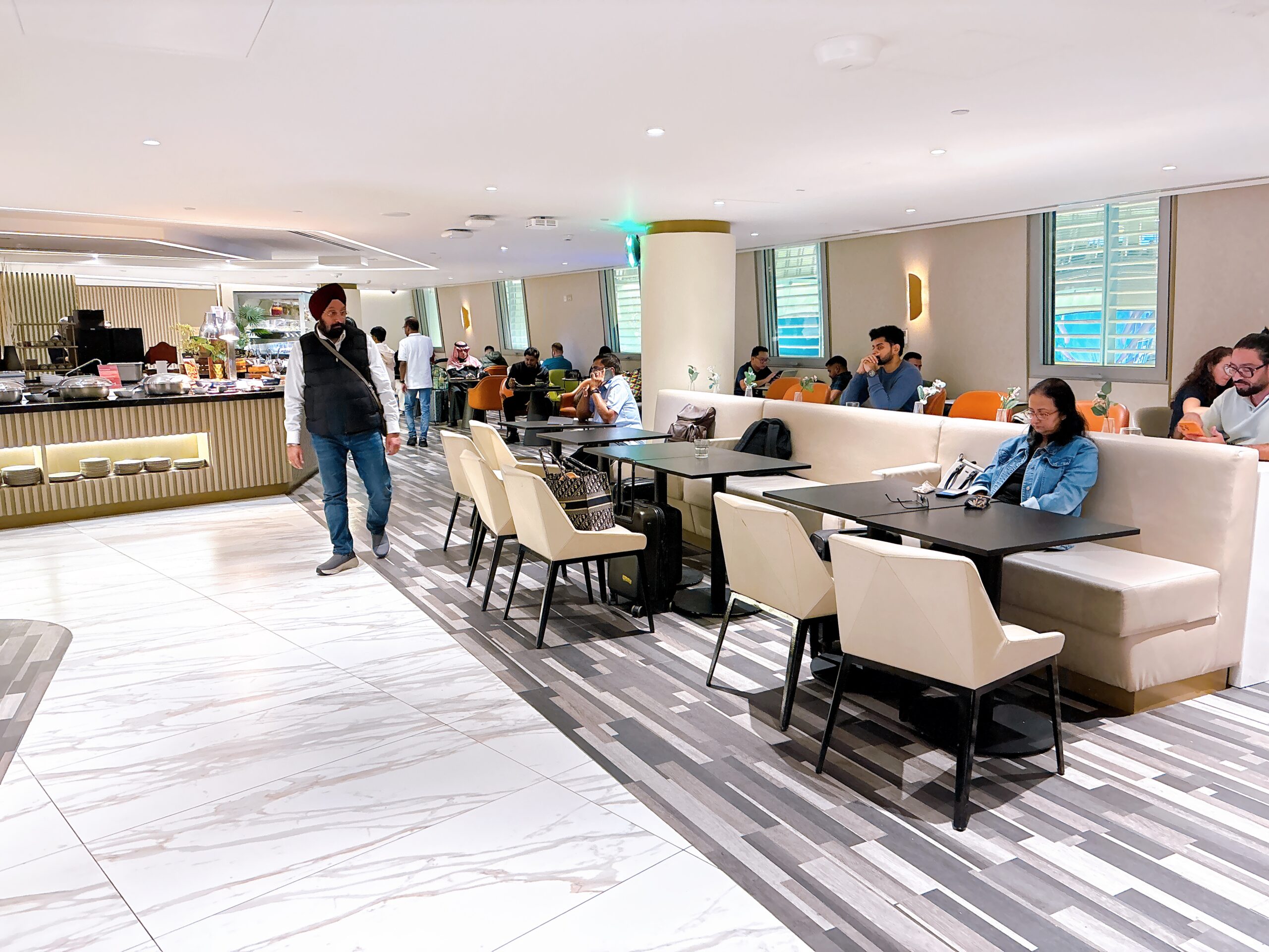 空港ラウンジイメージ画像