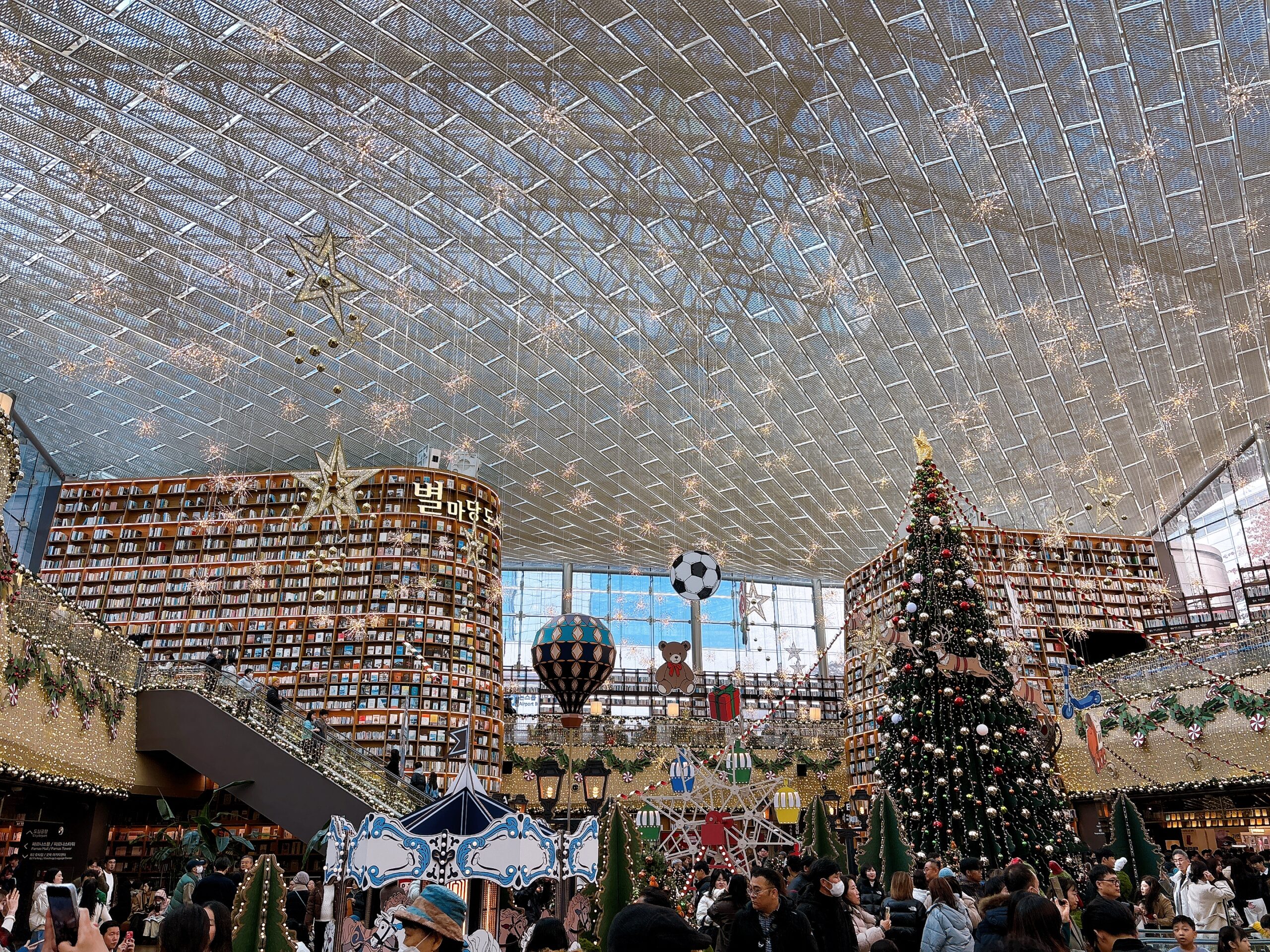 ソウル市内の商業施設内の様子