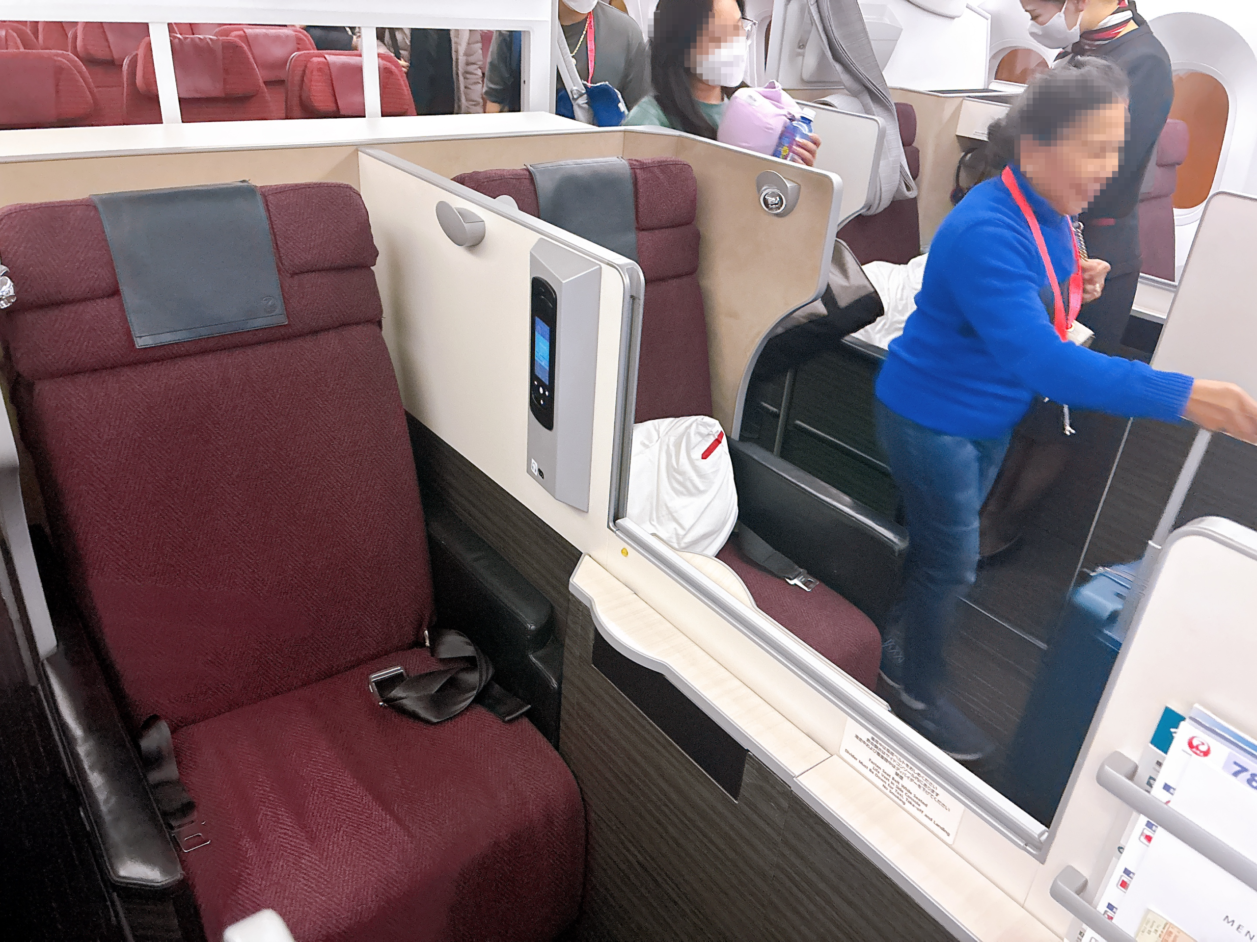 JALビジネスクラスのシート