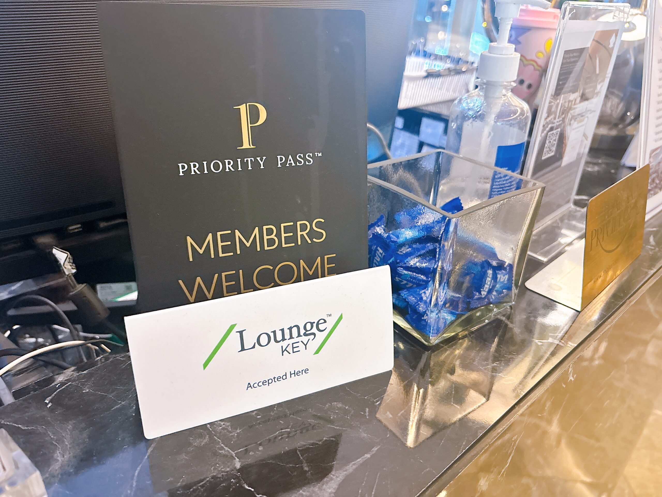 プライオリティパスのロゴ